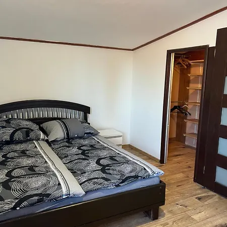Maximus 2 Apartment